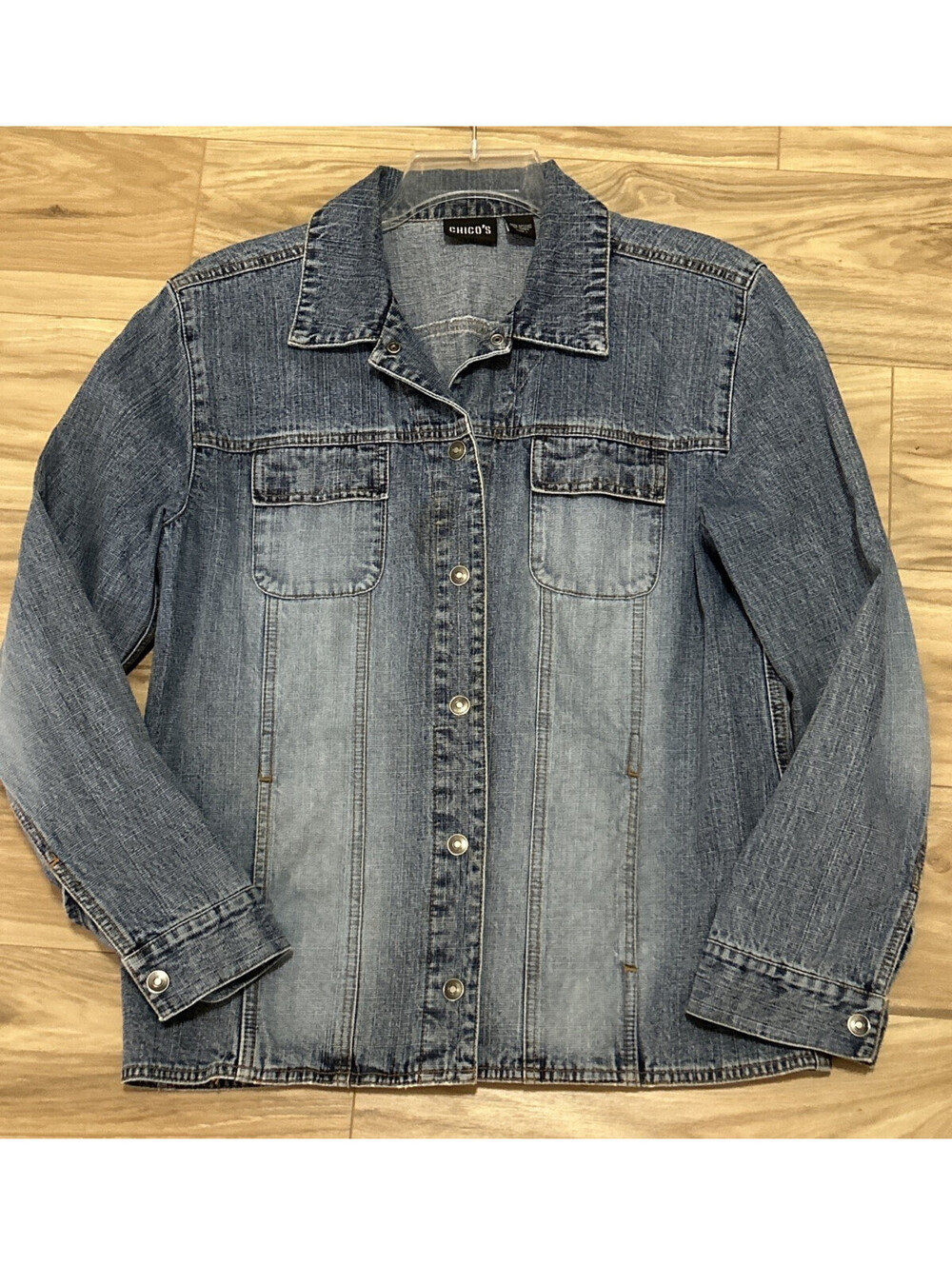 Chicos Size 1 Cotton Blend Sretch Denim Jacket Western Cowgirl Prarie